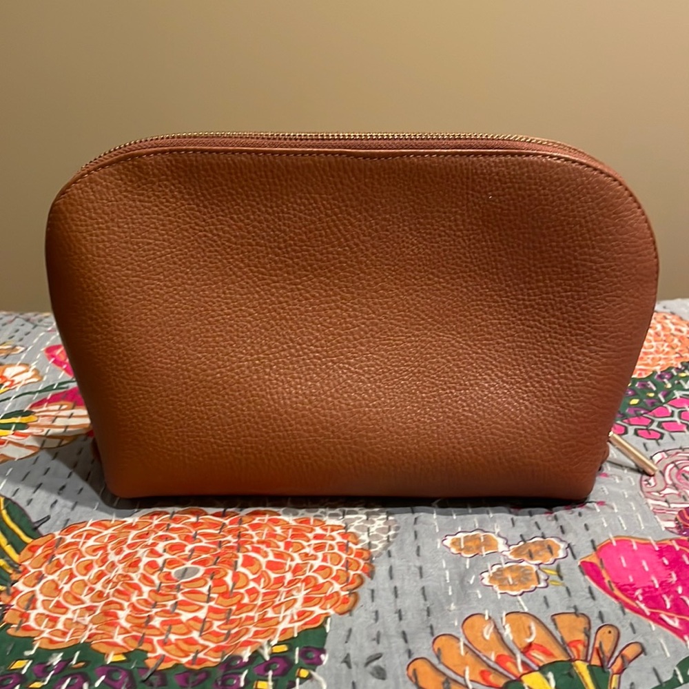 Cuyana Travel Case -Large